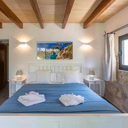 Es Racó De Maria Hotel 3*