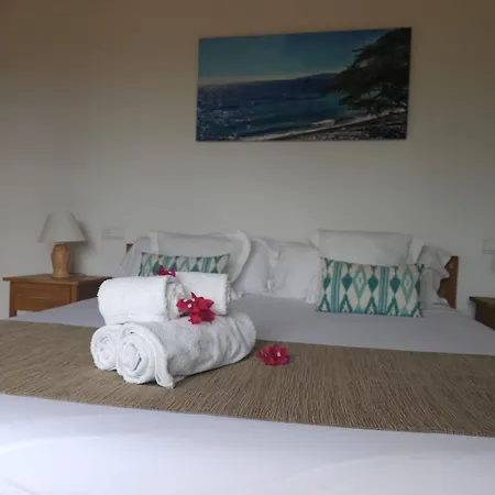 Hotel Es Raco De Maria 3*